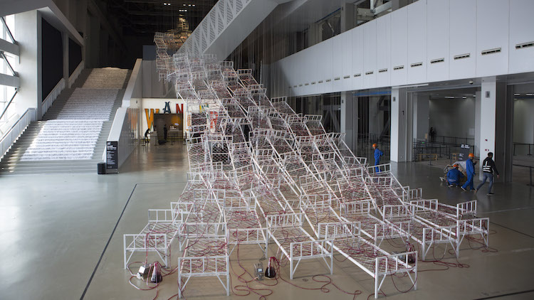 Chiharu Shiota盐田千春